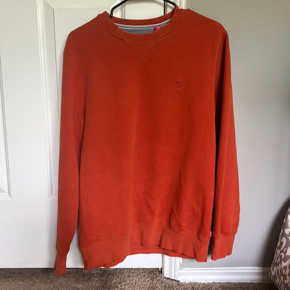 IZOD crewneck